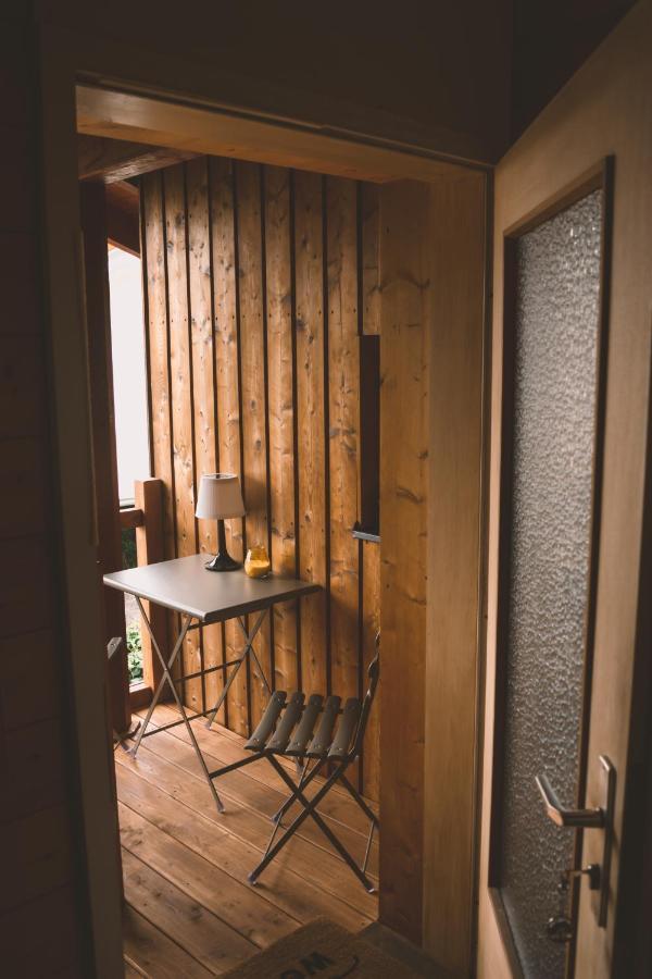 Naturnahes Familienchalet Mit Garten - Wifi - Netflix - Nur 15 Minuten Vom Chiemsee Und 35 Minuten Von Muenchen Entfernt Vogtareuth Exterior photo
