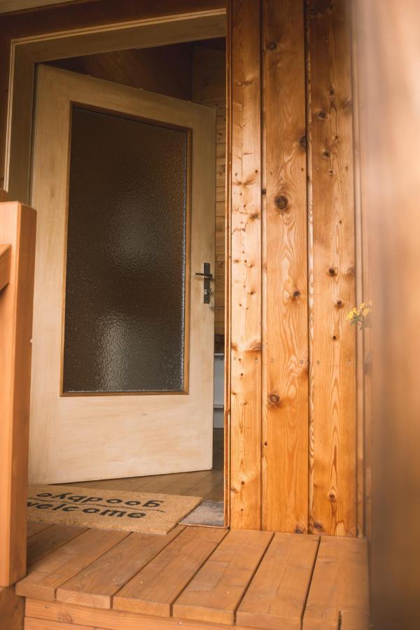 Naturnahes Familienchalet Mit Garten - Wifi - Netflix - Nur 15 Minuten Vom Chiemsee Und 35 Minuten Von Muenchen Entfernt Vogtareuth Exterior photo